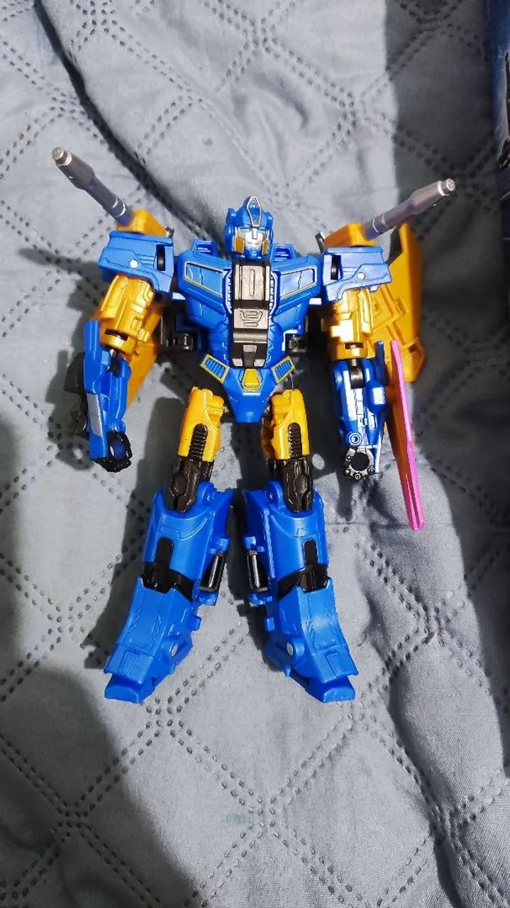 Transformers One Sentinel Prime Mainline Deluxe - Foto 2