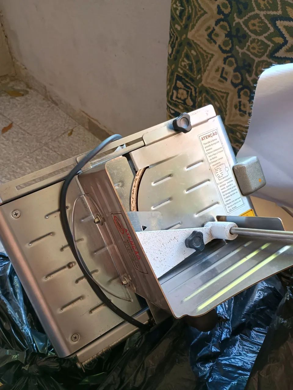 Máquina de Cortar Frios Bermar BM - Foto 2