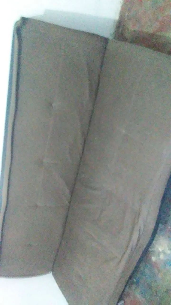 Sofá cama  (Precisa de reforma) - Foto 2