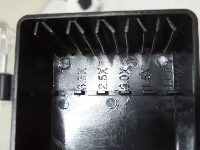 óculos com lente aumento e luz led - Foto 2