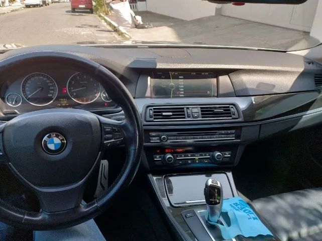 Bmw 535i muito bem cuidada - Foto 5
