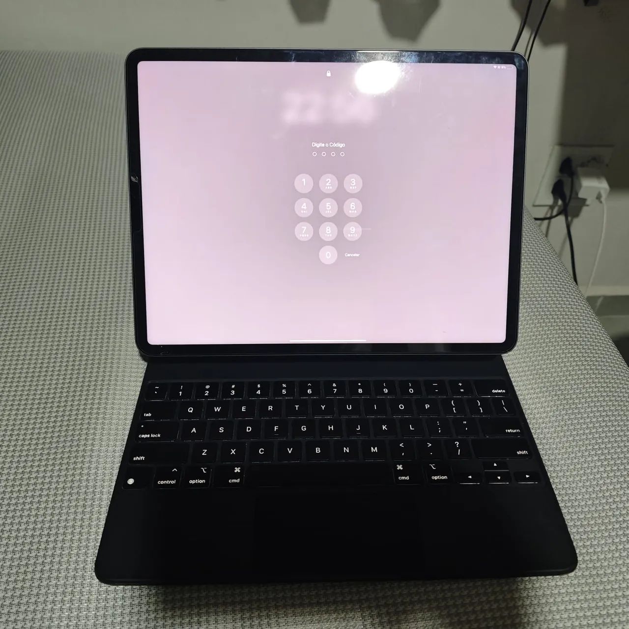 iPad pro 5 / 12.9pol / 512G / Apple com Magic Keyboard