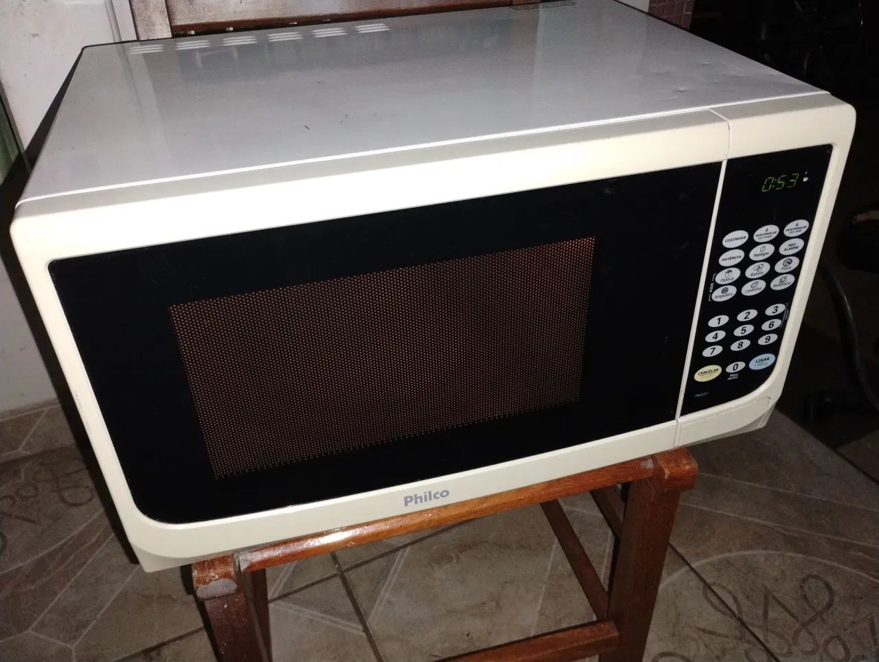 Microondas PHILCO 30 Litros 110 V - Foto 5