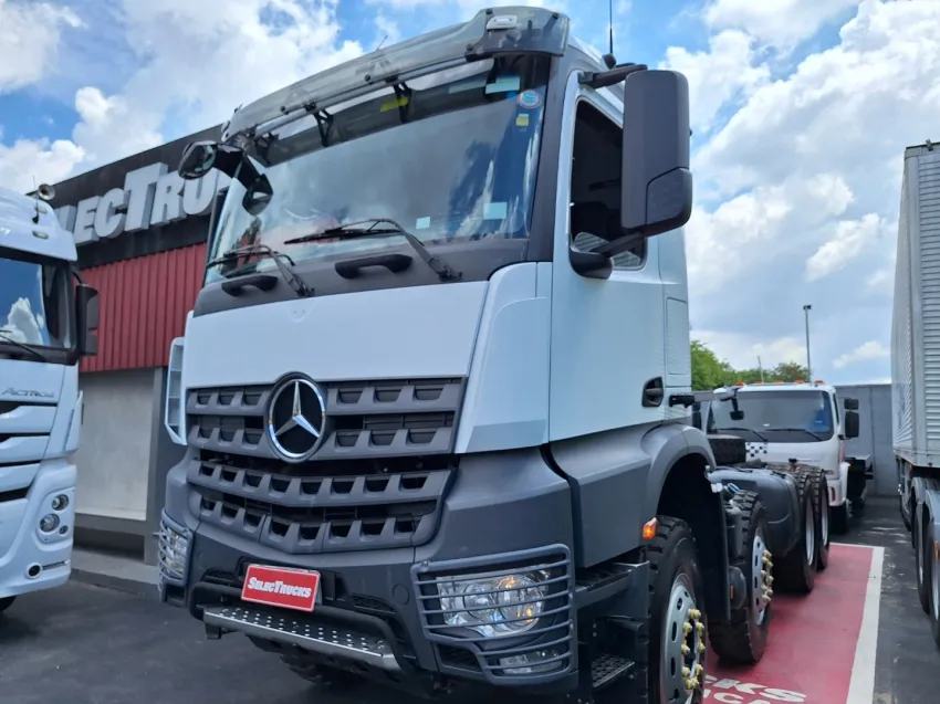 Mercedes Benz Arocs 4851 8x4 22/22 Selectrucks.