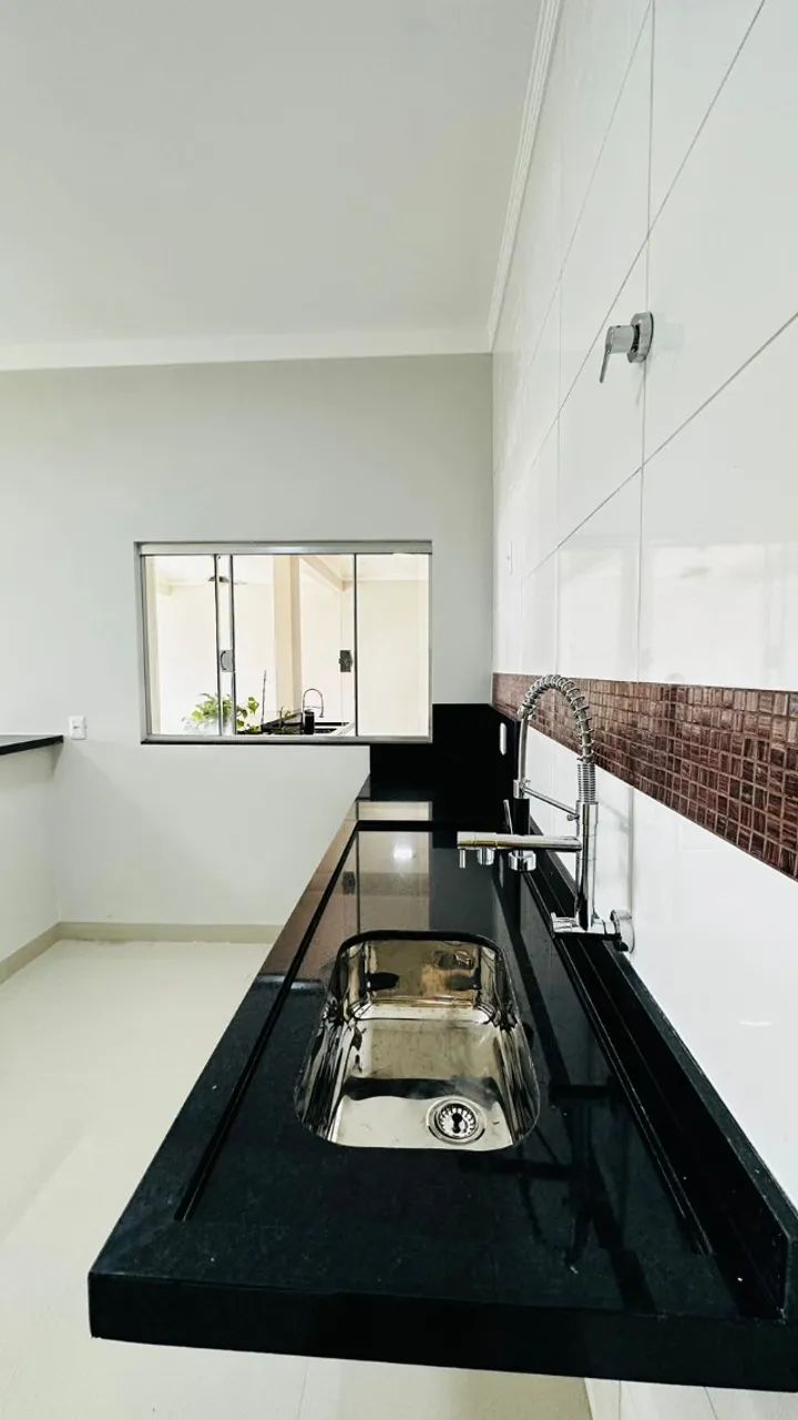 Casa sobrado em Primavera II - Foto 2