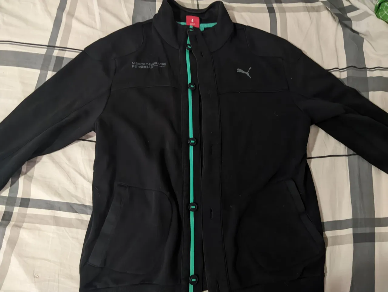 Casaco Mercedes AMG Petronas Puma Fórmula 1