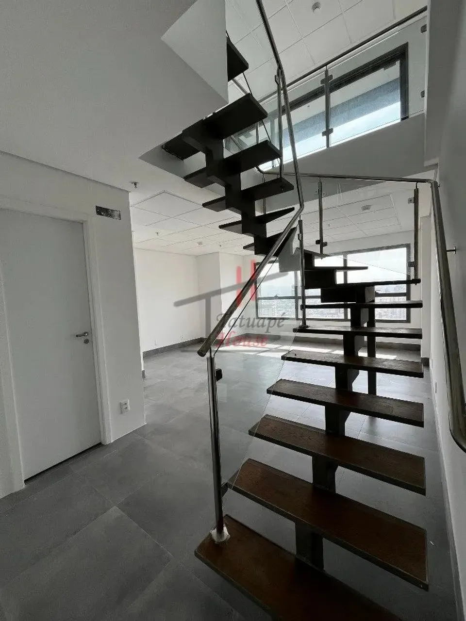 Platina 220 - Sala Duplex - 83m2