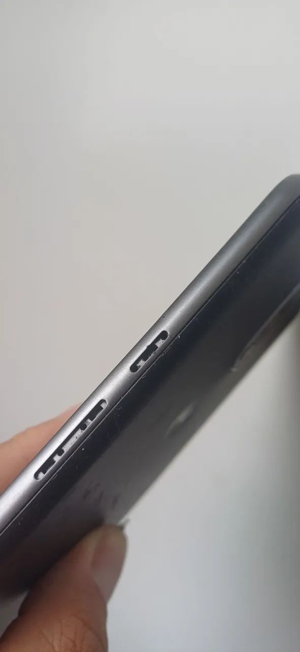 Celular Motorola moto g4 pois 32GB sem botões laterais  - Foto 4