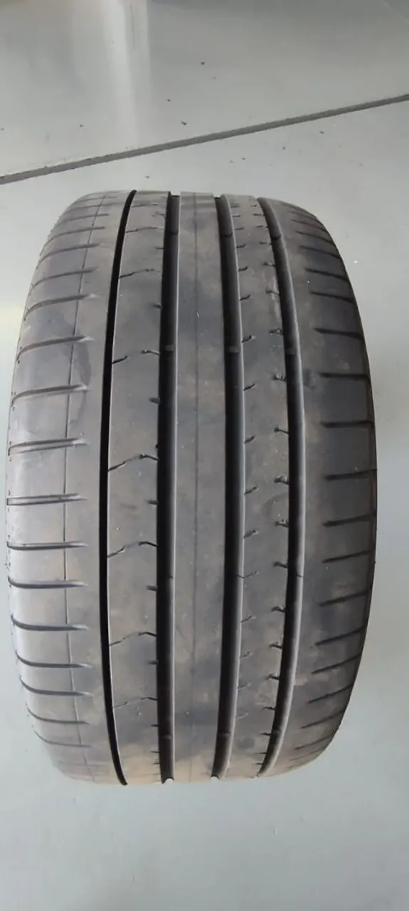 Pneu Usado 225/35/r19