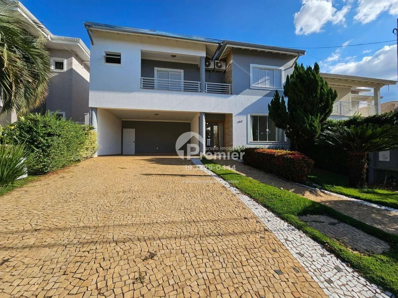 Casa com 4 dormitórios para alugar, 360 m² por R$ 13.000,00/mês - Jardim Residencial Villa