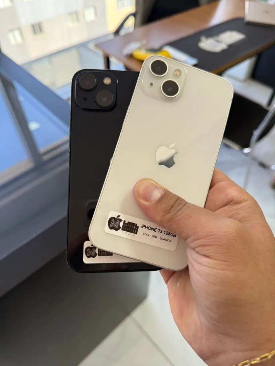 iPhone 13 128GB - 2 peças em estoque pra zerar