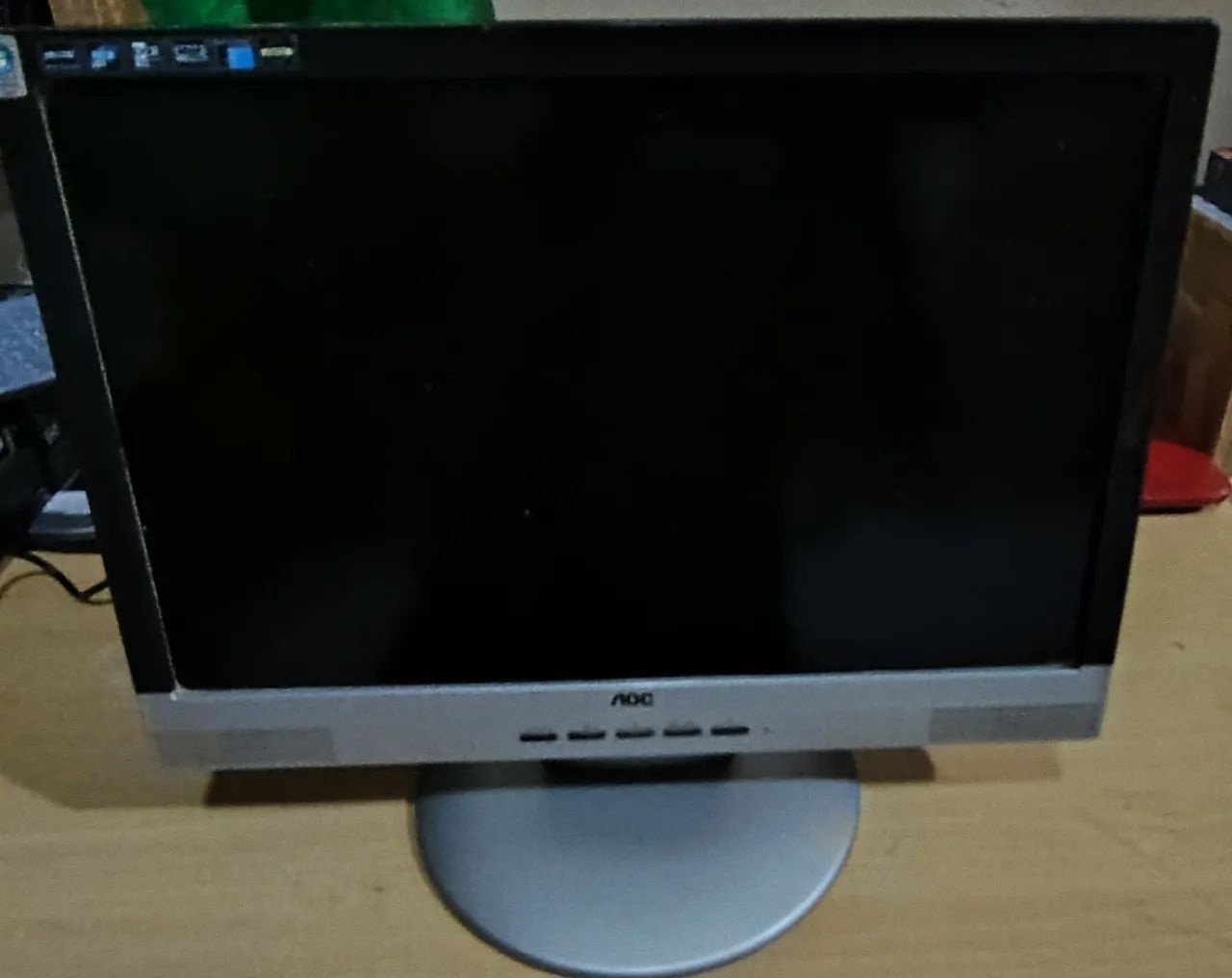 Monitor AOC LCD 17 polegadas Defeito Imagem