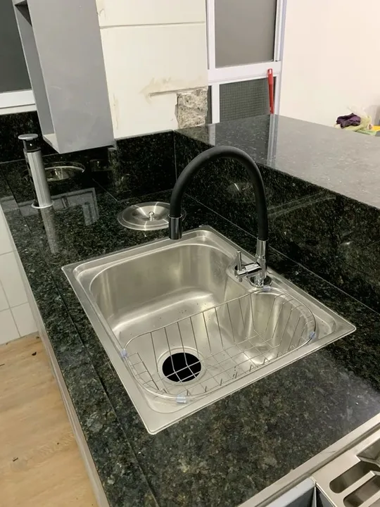 Pias de granito