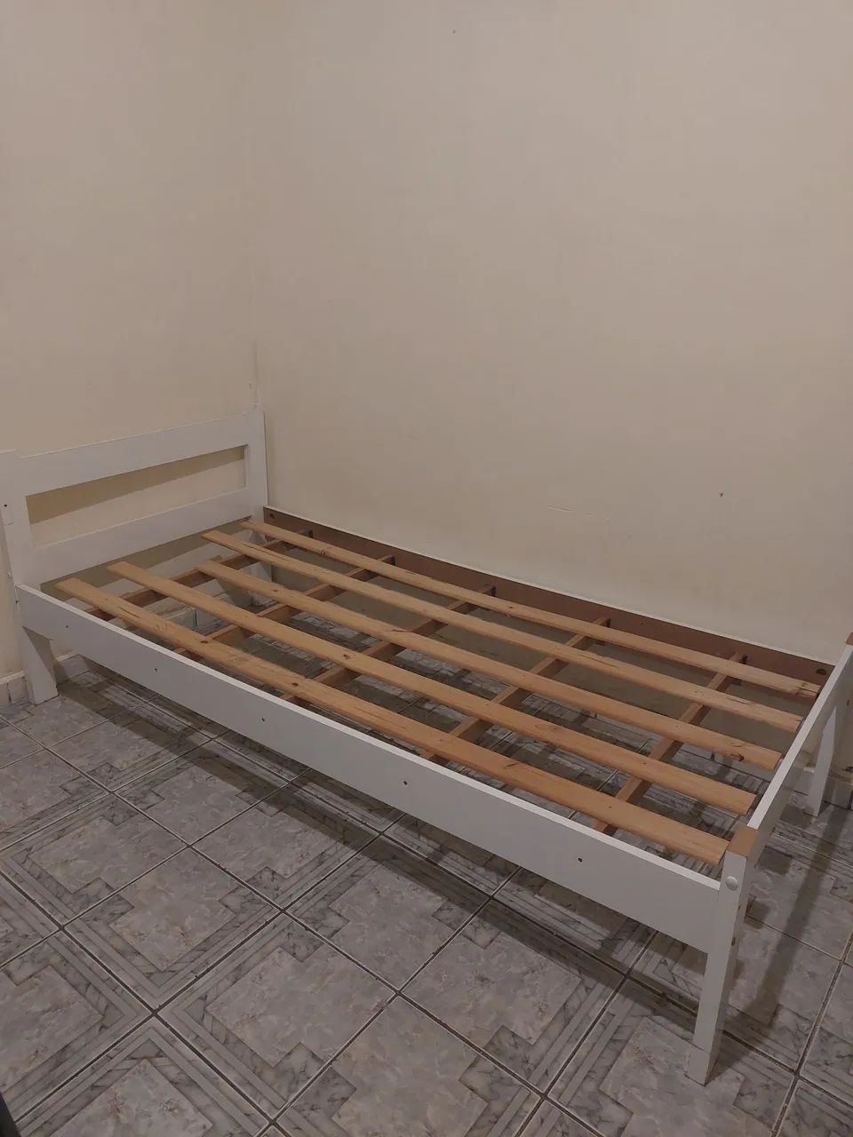 Cama de solteiro 130 reais - Foto 5