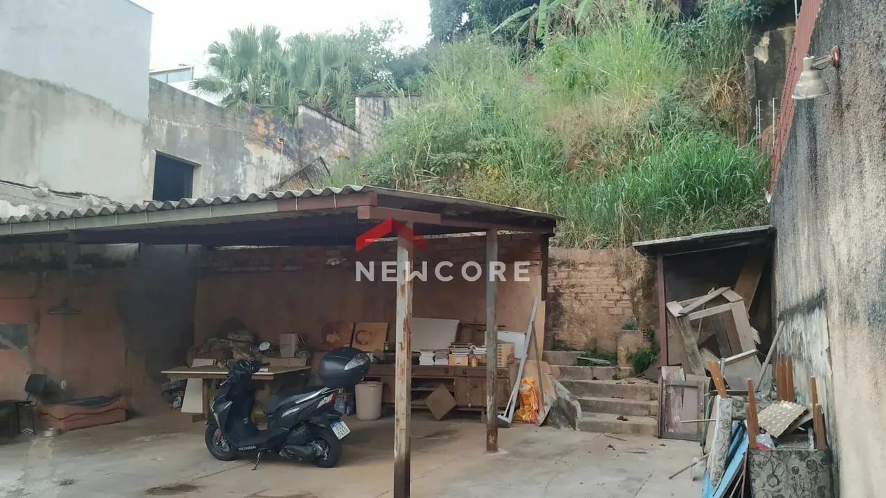 Lote em Rua Itajubá - Sagrada Família - Belo Horizonte/MG