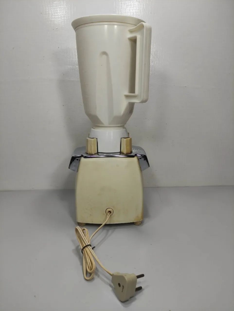 Liquidificador Arno Super Antigo 110v Funcionando 240w Lcb - Branco (Usado) - Foto 4