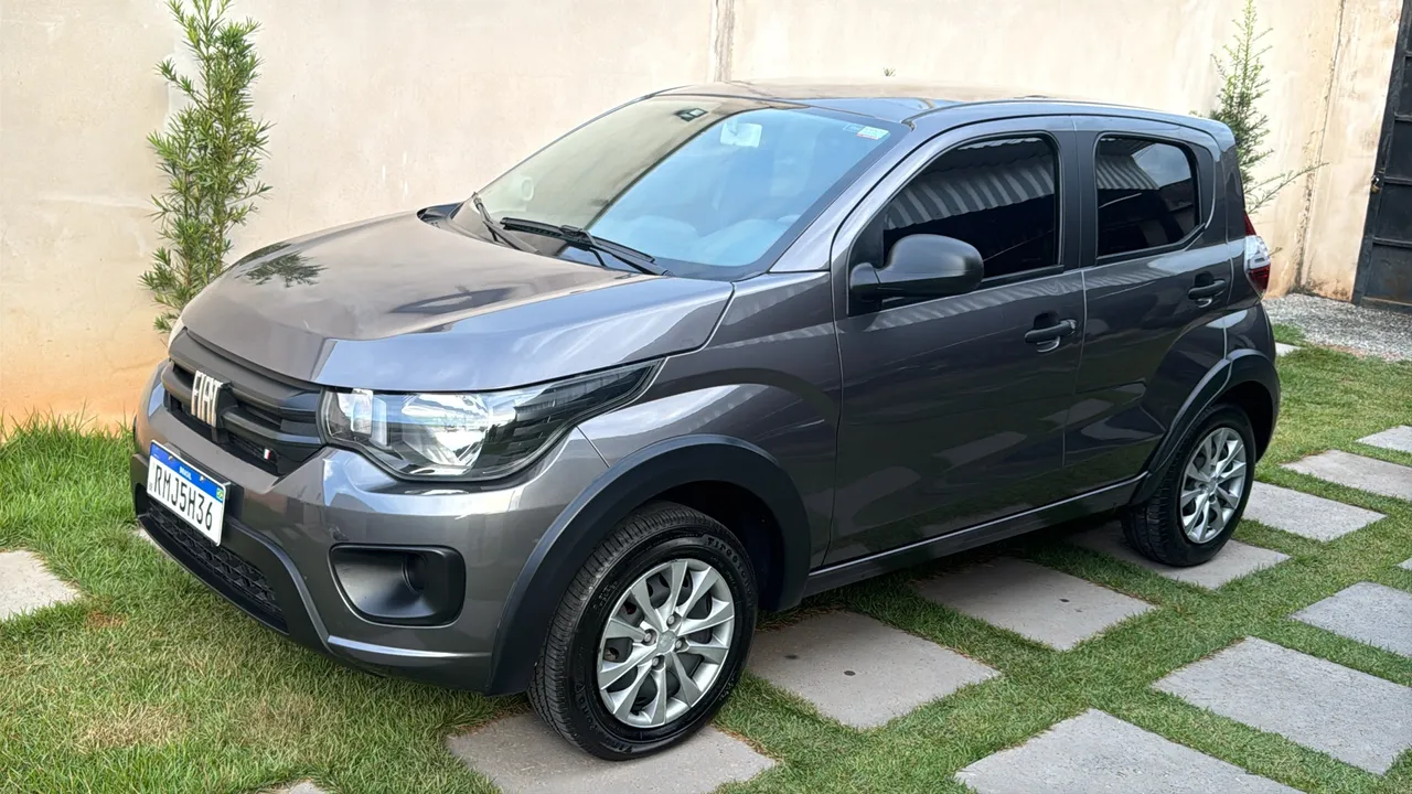 Fiat mobi baixa km sem retoque de pintura