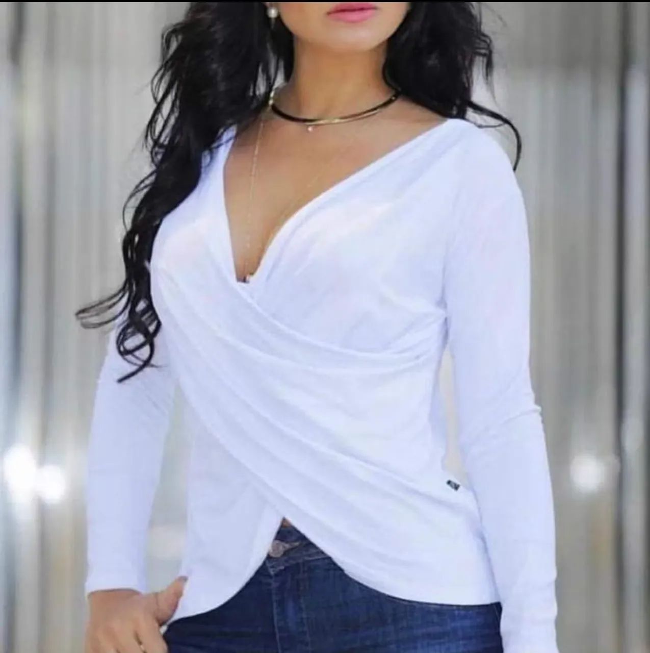 Blusa feminina tranpassada manga 3/4