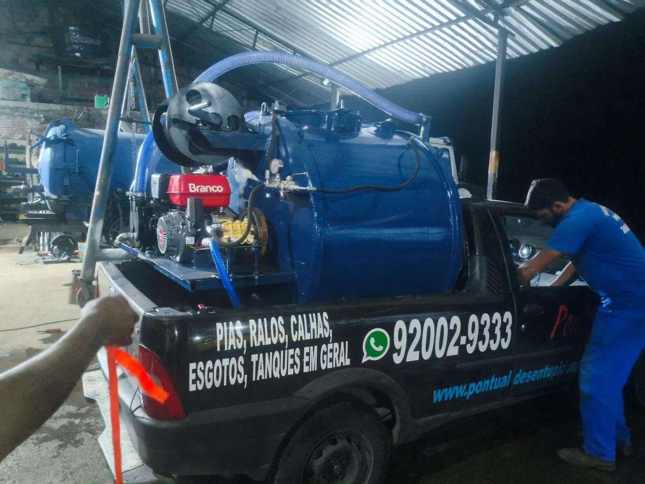 Tanque para desentupidora e banheiro químico  - Foto 2