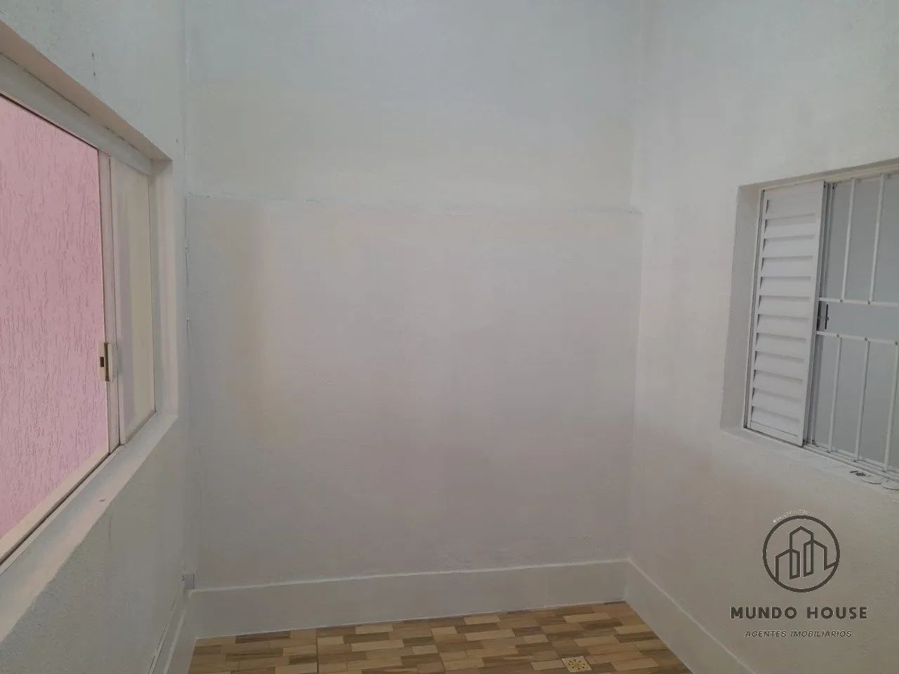 Casa com Suíte à Venda no Real Parque - Foto 4