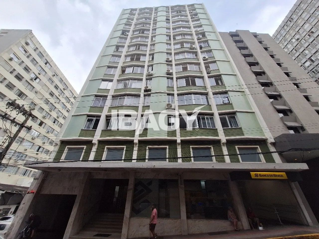 Excelente Apartamento 2 dormitório(s) em Centro - Florianópolis