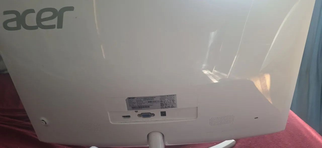 Monitor de 60hr 4k tela curva branca  - Foto 2