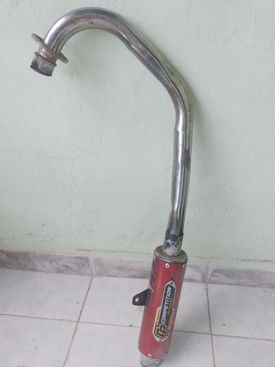 Vendo escape gt todo bom
