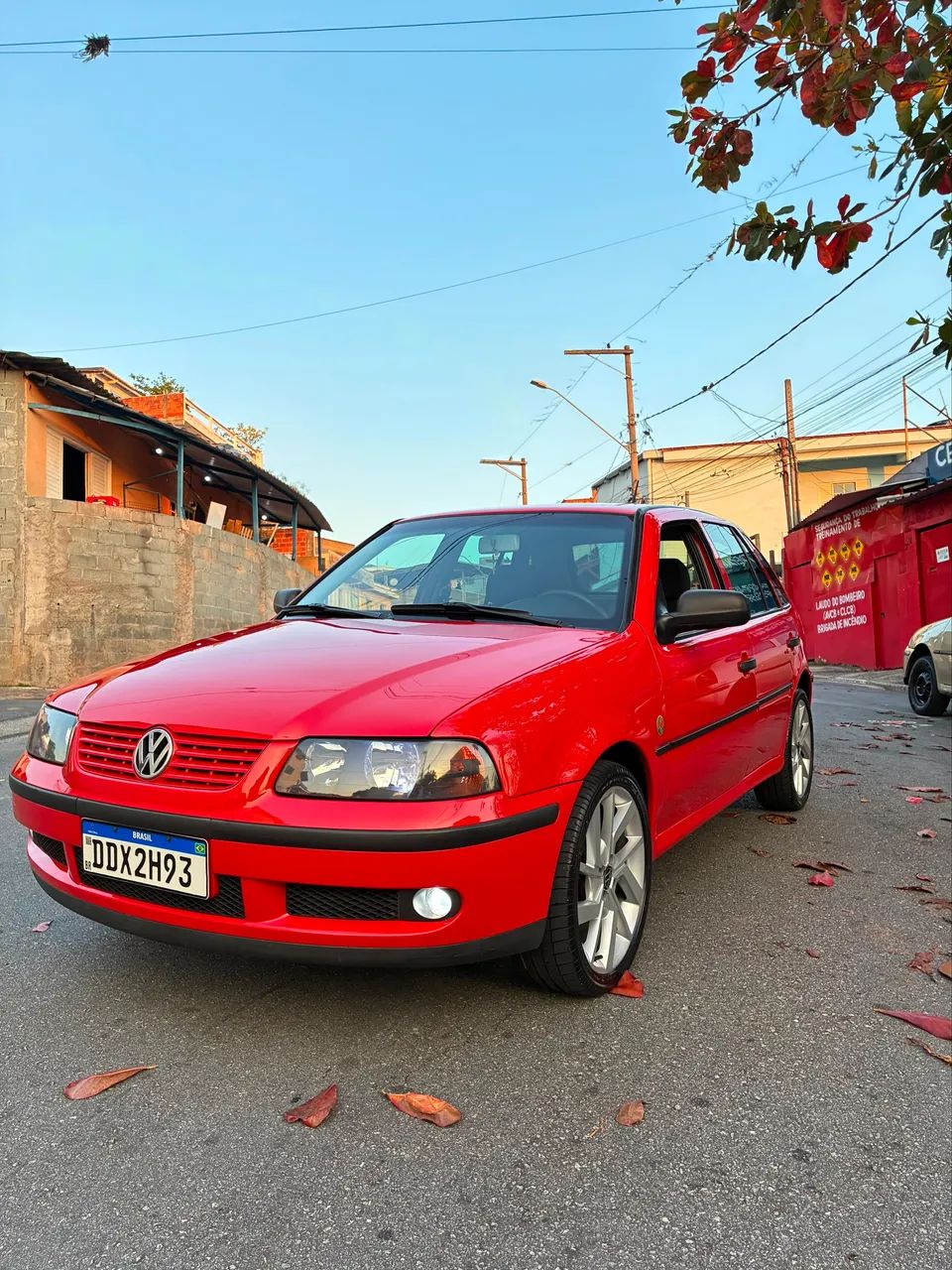 Volkswagen Gol Geração III Highway 1.0 MI 16V Gasolina Mec. 4P 2002