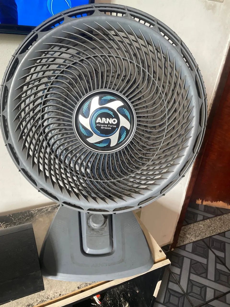 Ventilador arno em bom estado 