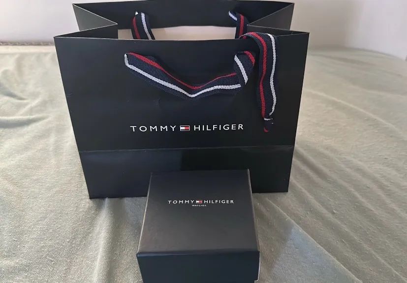Relógio Tommy Hilfiger Branco - Foto 3