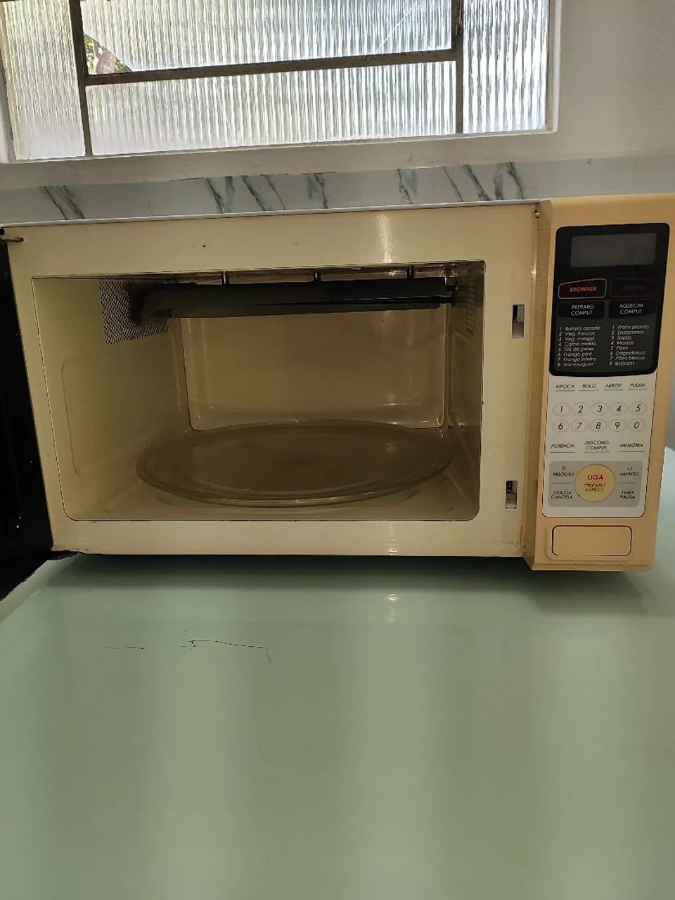 Microondas 40 litros - Foto 3