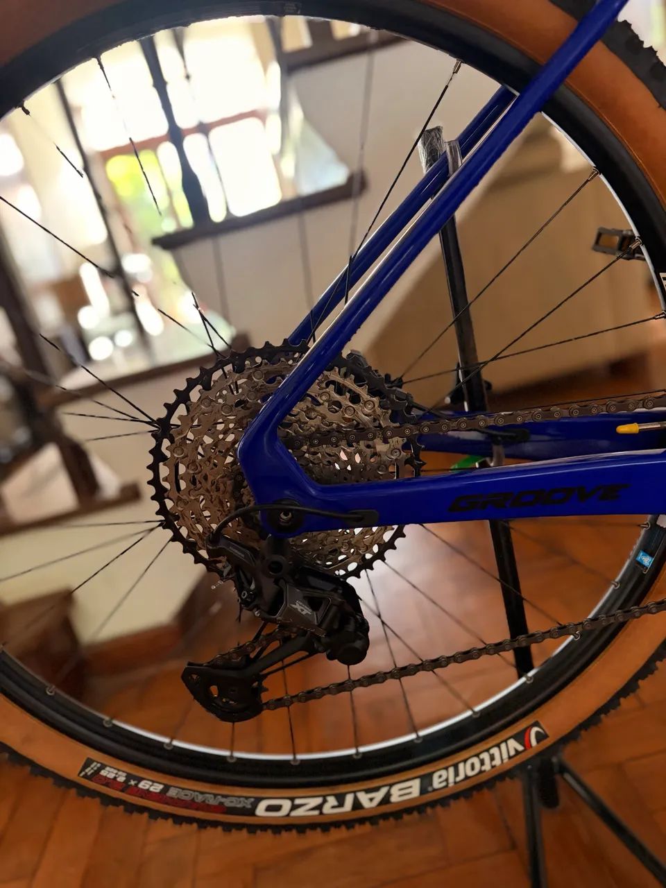 Bike carbono MTB aro 29 semi nova - Foto 5