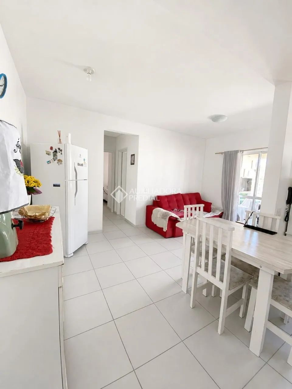 Apartamento 2 dormitórios | 2 quadras mar - Foto 3