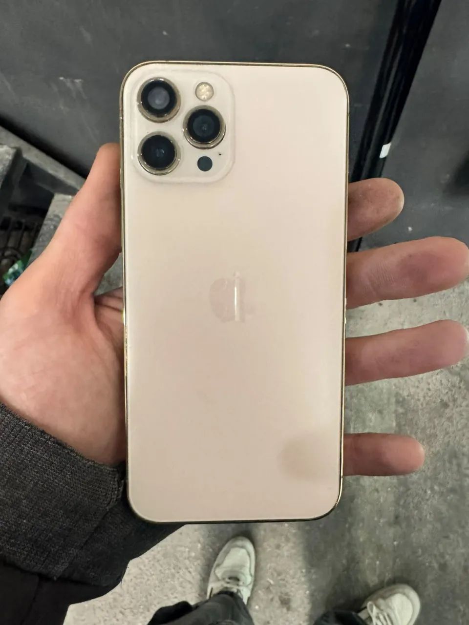 Iphone 12 Pro Max - Foto 3