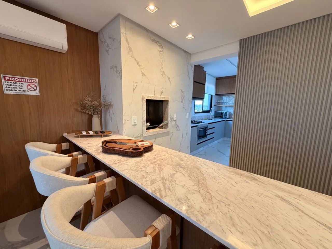 Mobiliado e Equipado: 2 Quartos com Suíte no Centro de Balneário Piçarras - Foto 4