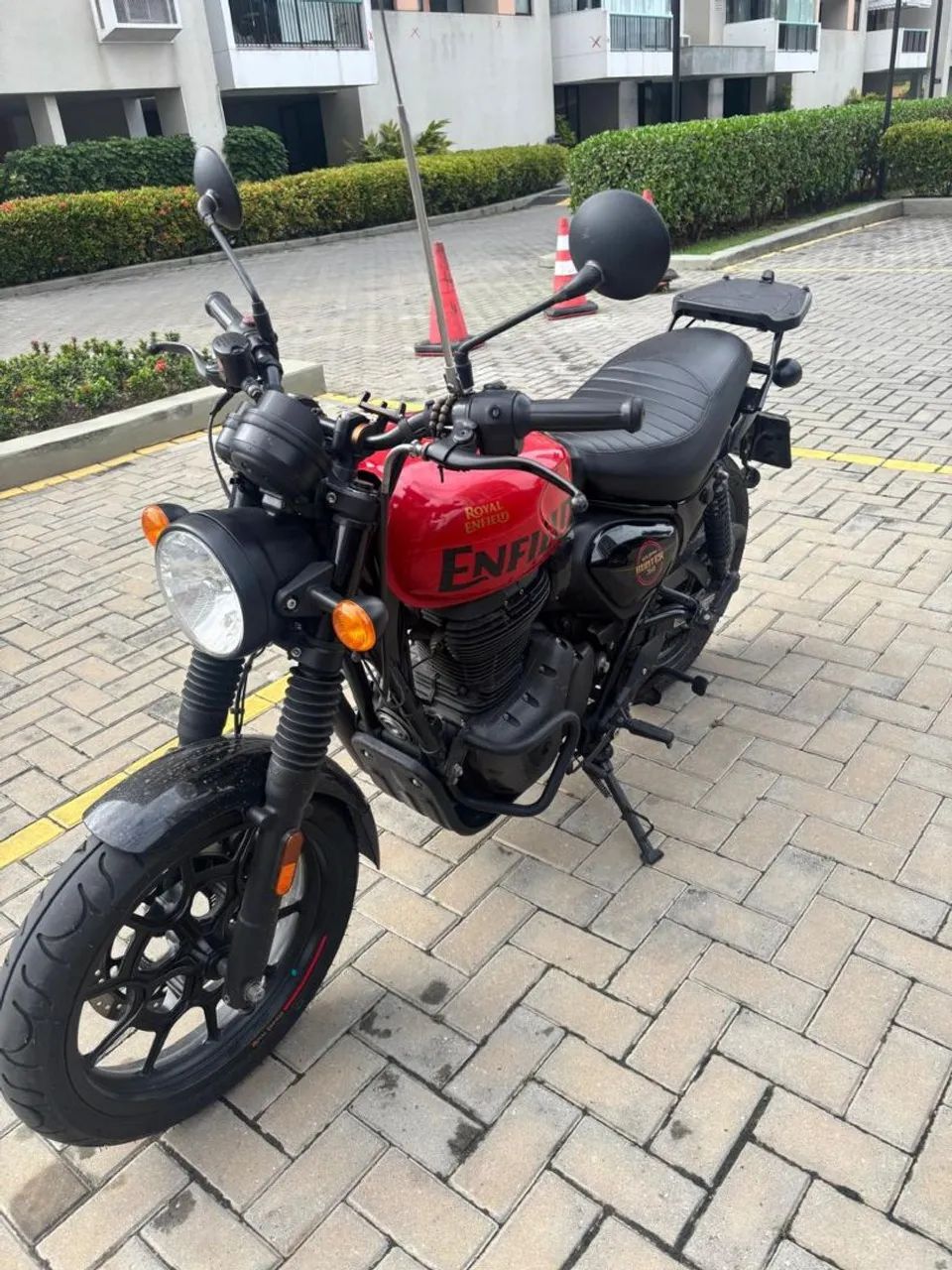 Hunter 350  - Foto 2