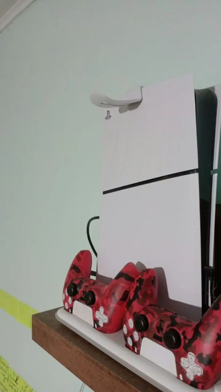 PS5 Slim com leitor de disco 