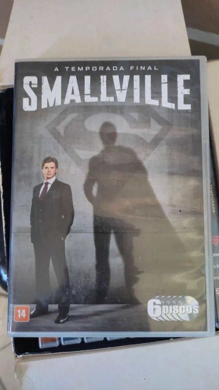 Box Smallville - Série completa - Foto 2