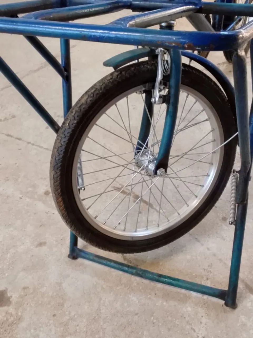 VENDE-SE UMA BICICLETA  - Foto 2
