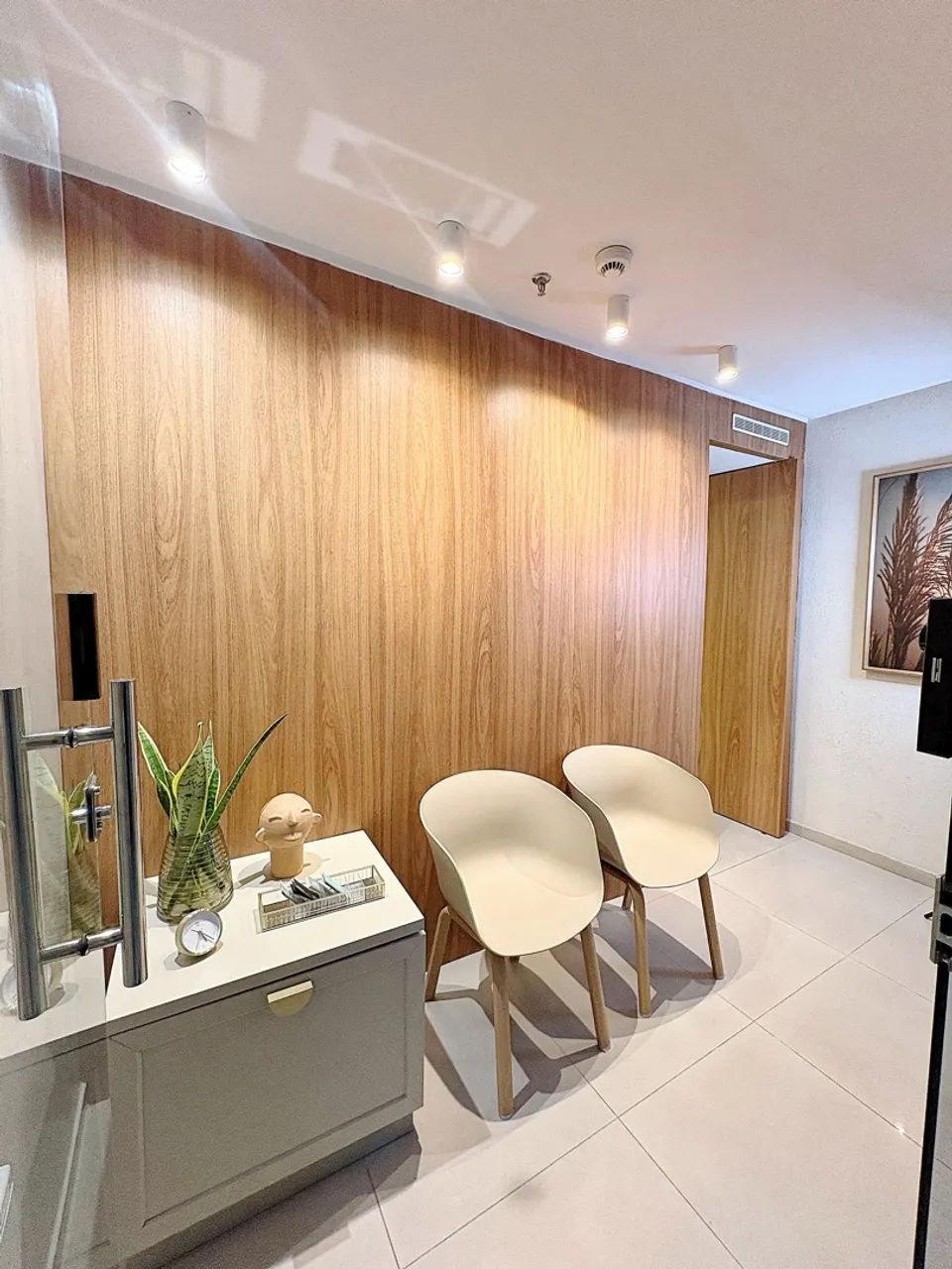Alugo sala, consultório para sublocação  - Foto 2