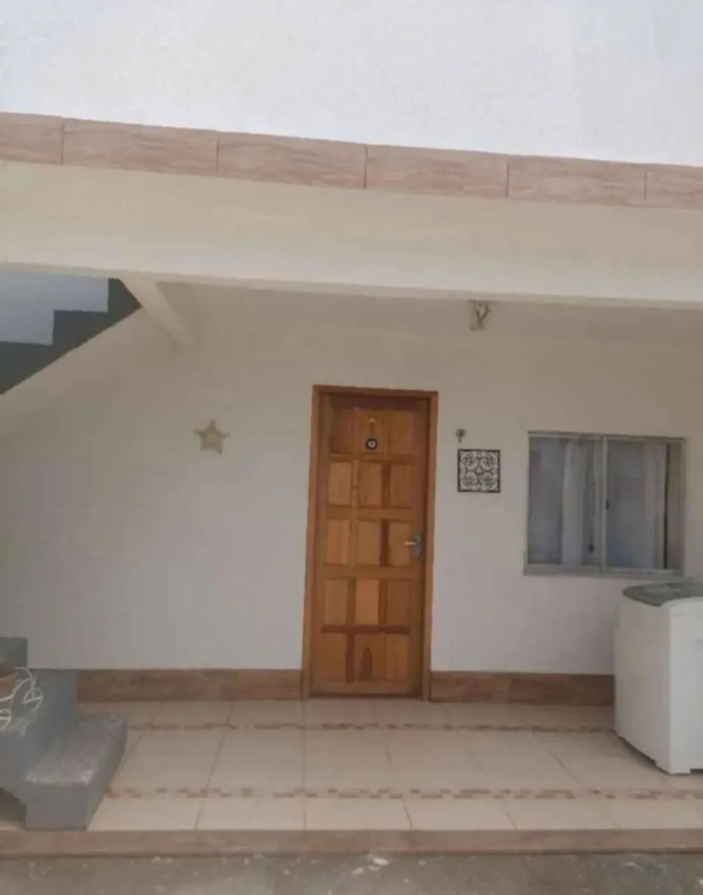 Trindade, BRL 300,000. Detached house with independent entrance.