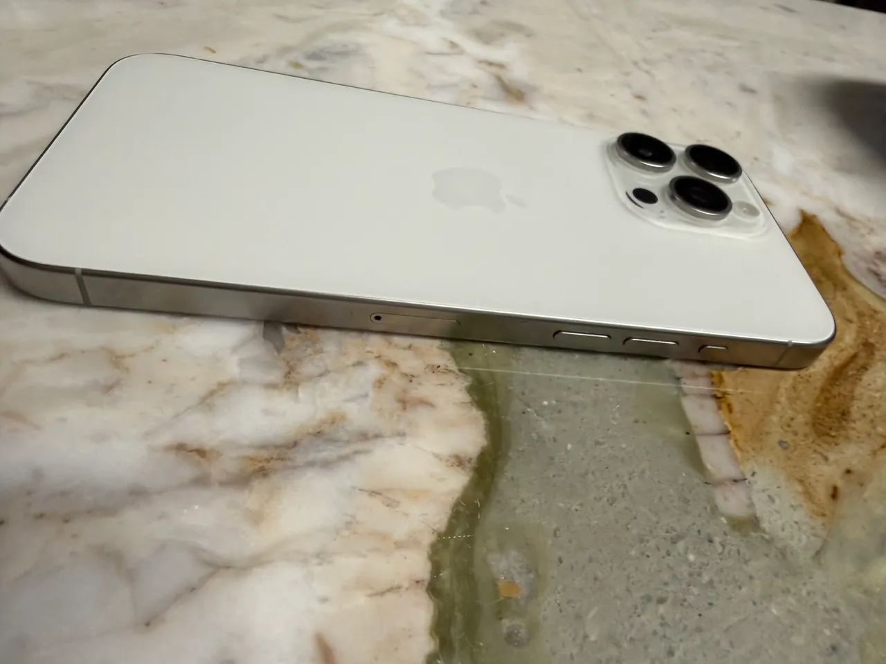 iphone 15 pro max 256g - Foto 4