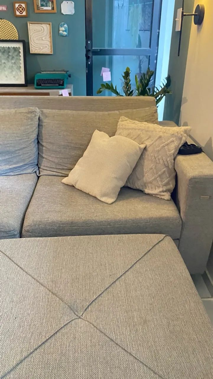 SOFÁ 2,50m COM CHAISE E PUFF - Foto 5