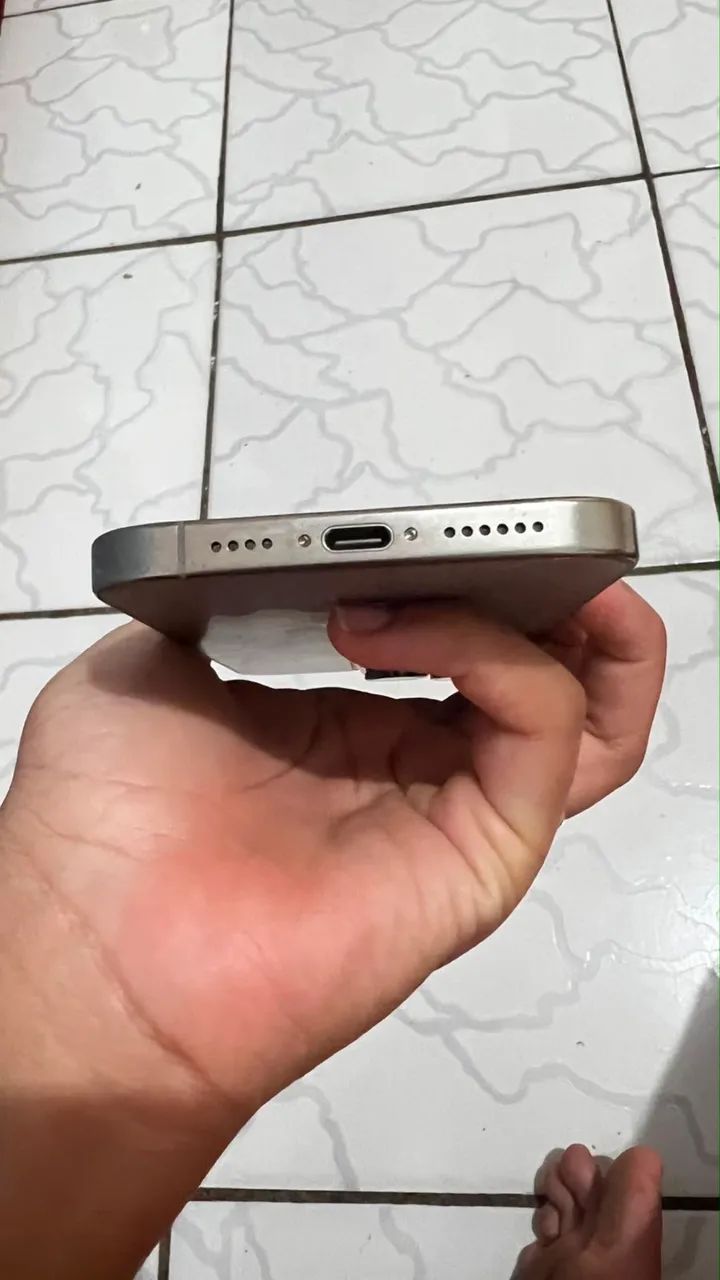 iPhone 16 pro max  - Foto 3
