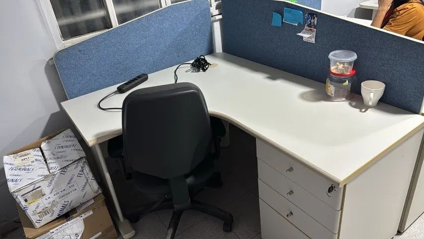 Mesa de Escritório 