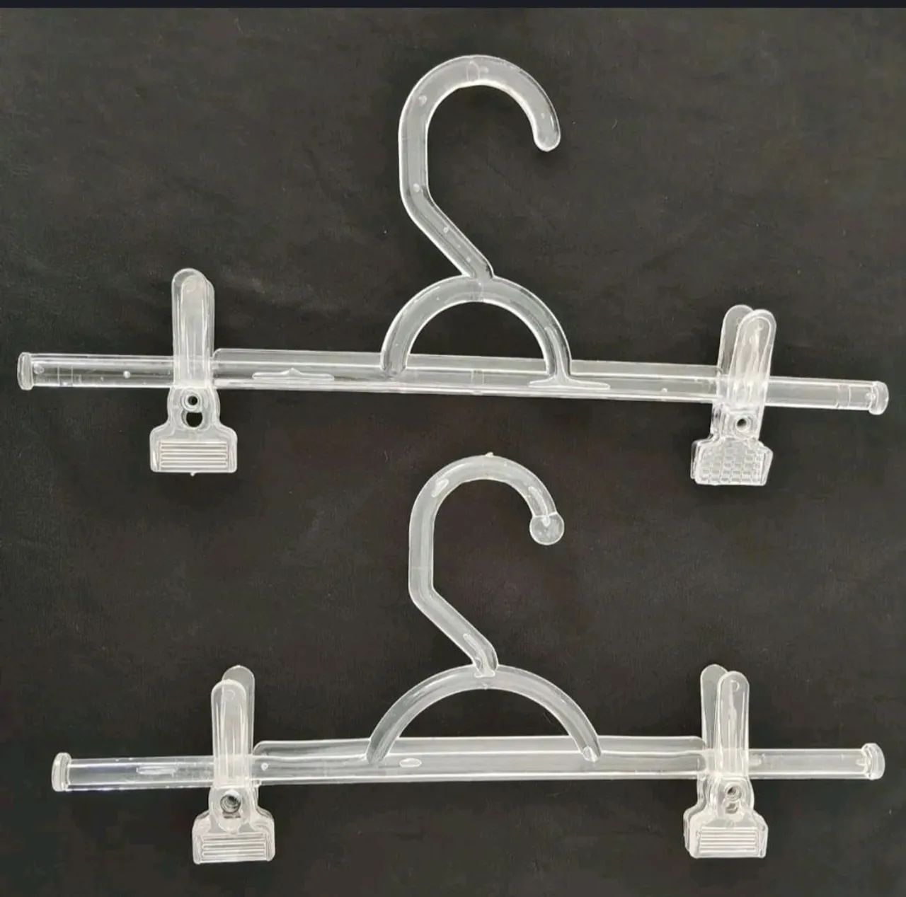 Cabides de acrílico e cabides pvc silhueta 