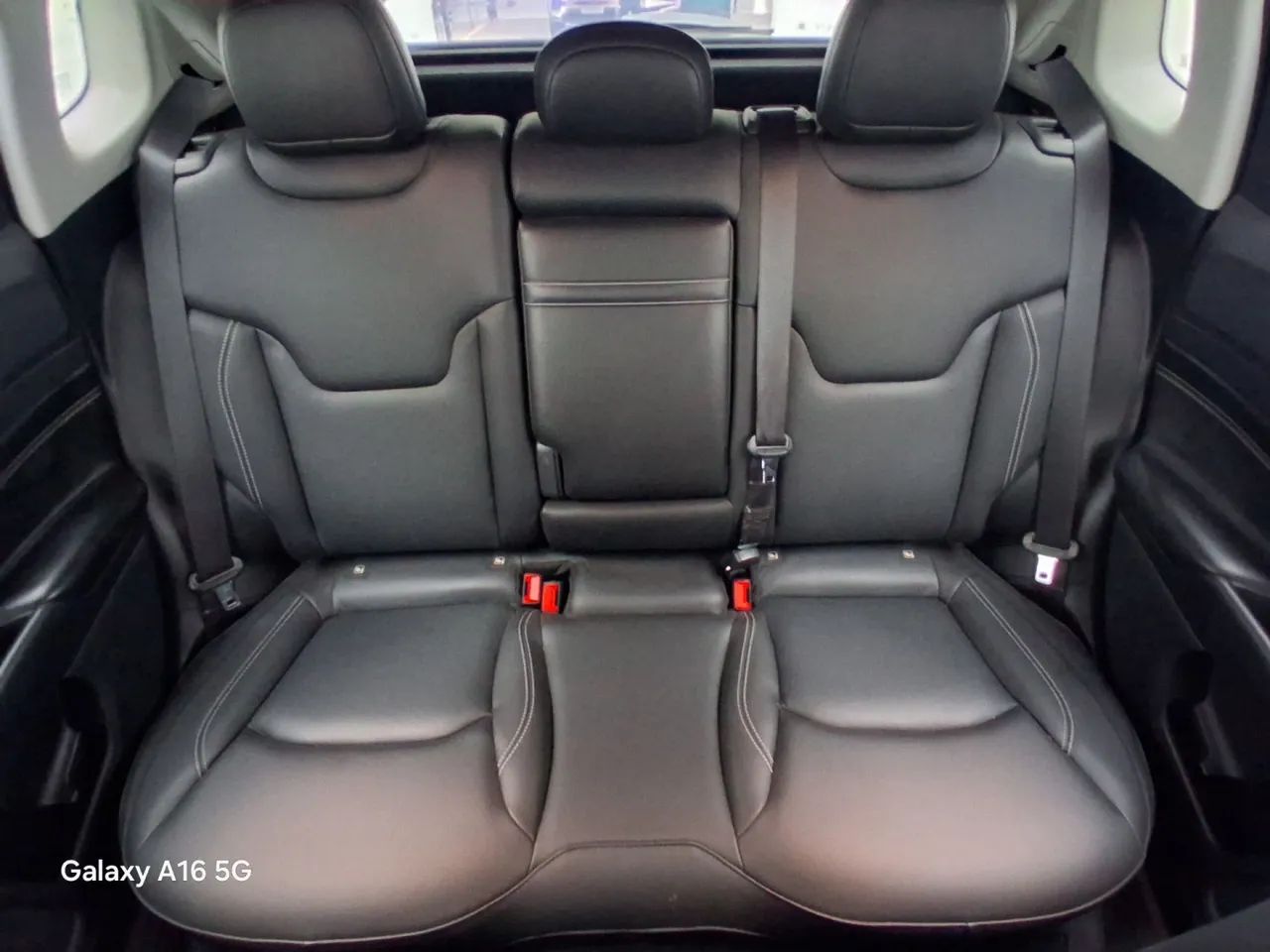 Jeep Compass LONG. T270 1.3 TB 4x2 Flex Aut., foto 18 de 18