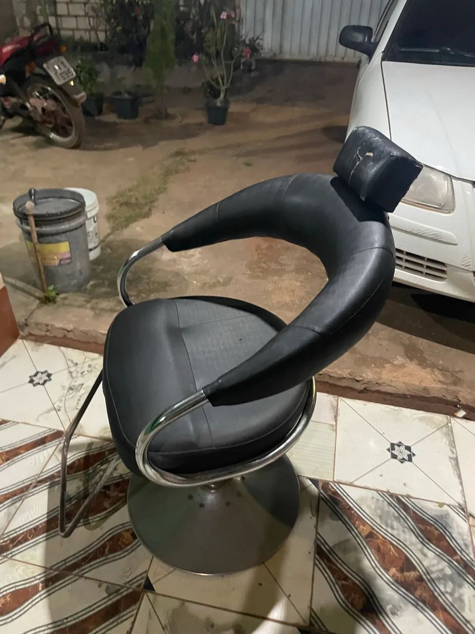 Cadeira de barbeiro  - Foto 2