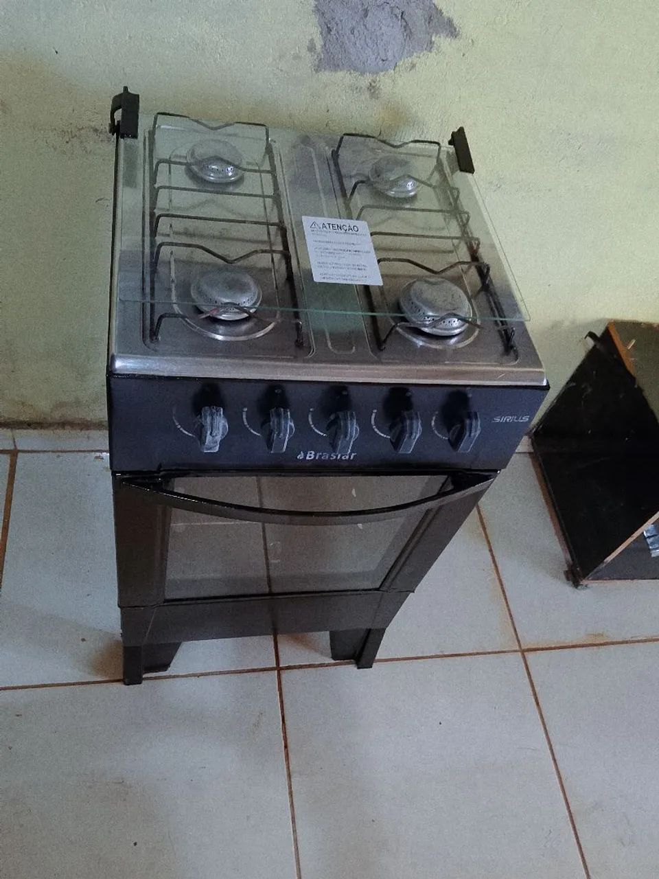 Vendo fogão funcionando perfeitamente 