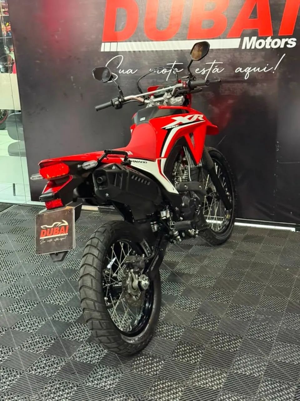 HONDA TORNADO 300 2026  - Foto 2